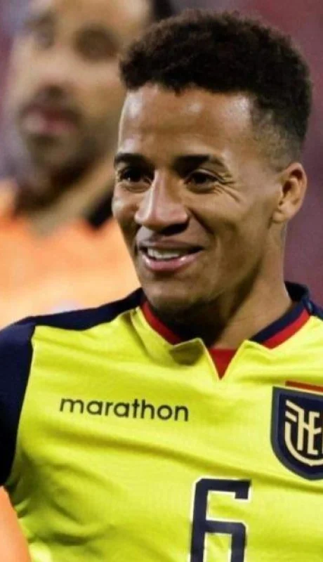 whatsapp-image-2022-11-08-at-21-04-11-jpeg.