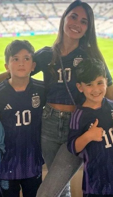 d901a9ec-037f-466b-8c76-53be32c9fed0-jpeg.