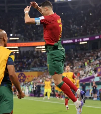 fiwh3wewiaauv-t-jpg.