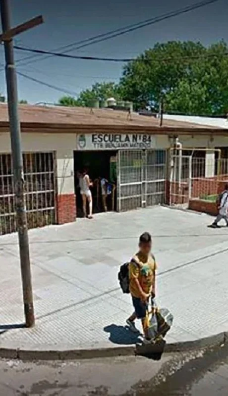 escuela-84-jpg.