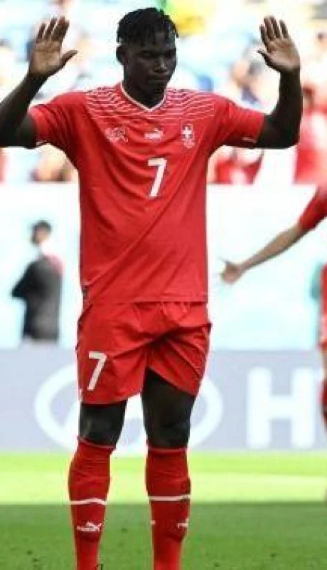 fivwggyxkaewy0n-png.