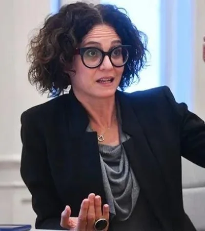 cecilia-todesca1-jpg.