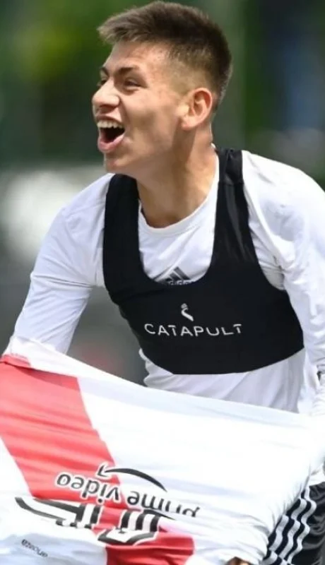 whatsapp-image-2022-12-28-at-18-10-57-jpeg.