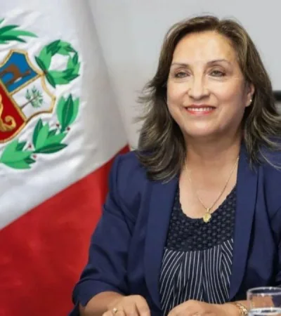 dina-boluarte-01-jpg.
