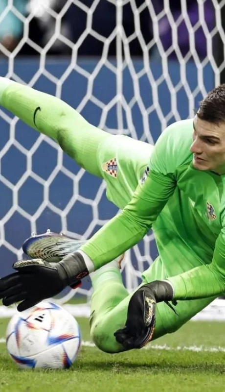 fjo1dmdwiaiwcg9-jpg.