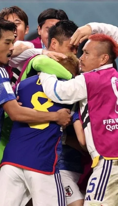 whatsapp-image-2022-12-01-at-18-16-38-jpeg.