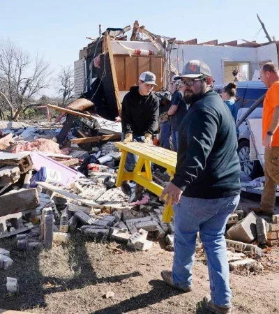 tornado-en-estados-unidos-2-jpg.