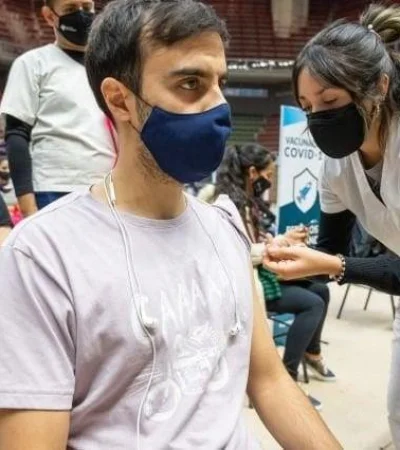 vacunacio?n-coronavirus-mendoza