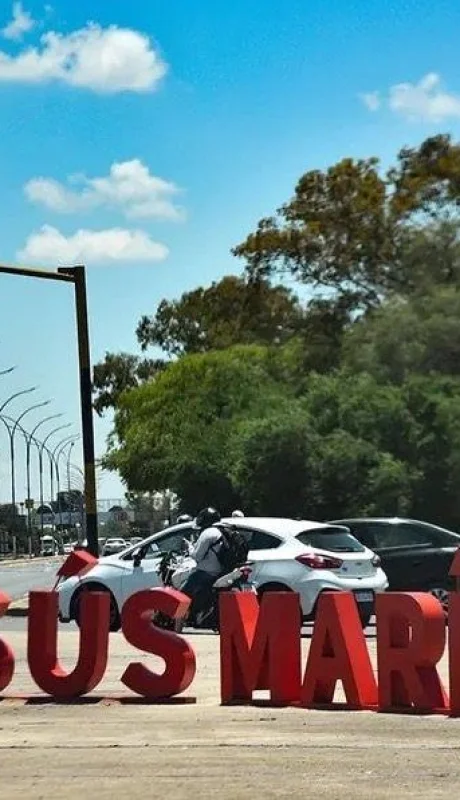 26cc94a8-1e3b-443c-9bdf-f434631bb916-jpeg.