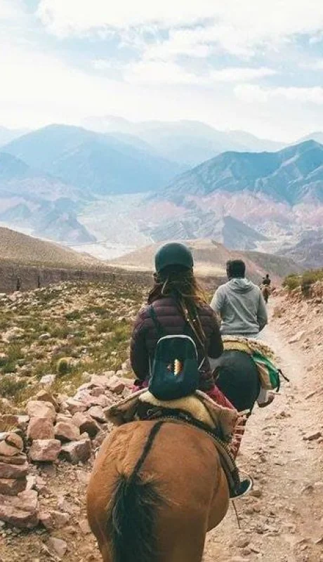 10bf1510-b6e4-45e5-9e4e-486d2560c8ef-jpeg.