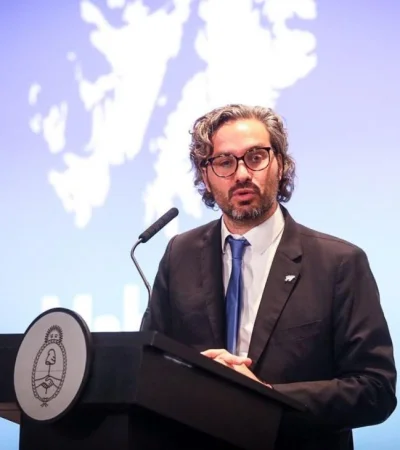 santiago-cafiero-jpg.