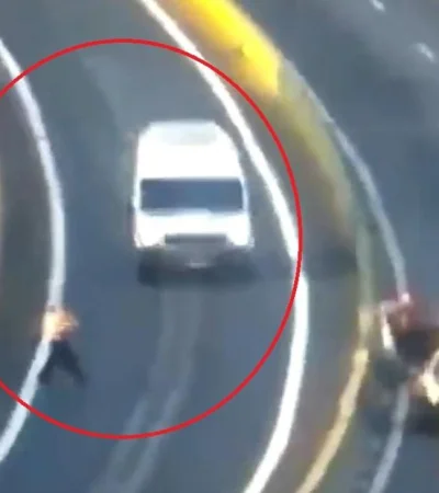 video-camioneta-accidente-25-de-mayo-autopista-pareja-png.