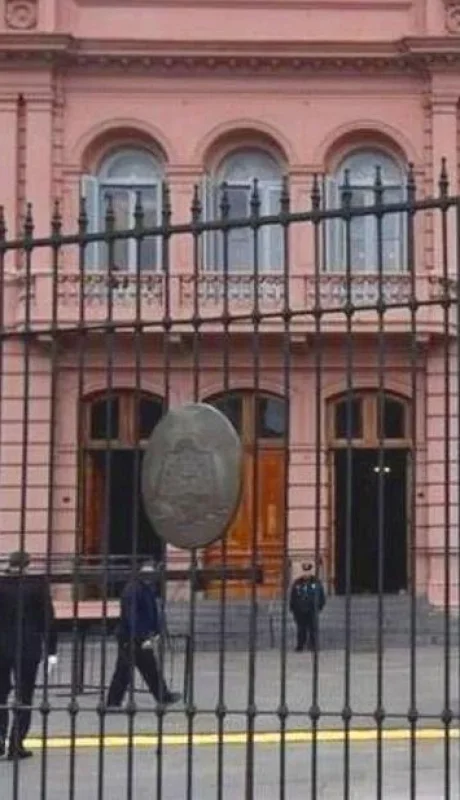 casa-rosada-amenaza-de-bomba-2-jpg.