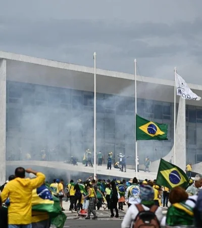 intento-de-golpe-jpg.