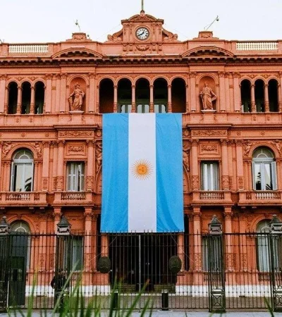casa-rosada-jpg.