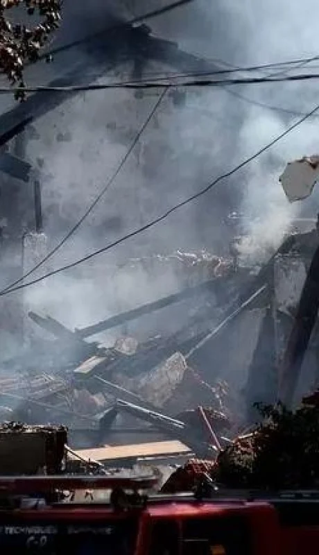 explosion-devoto-2-jpg.