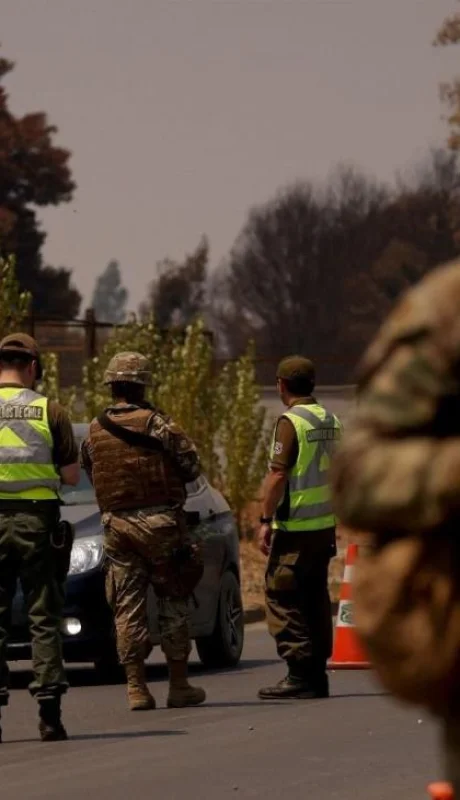 toque-de-queda-en-chile-jpg.