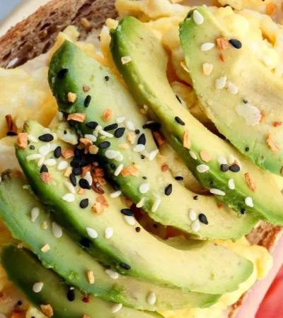 recetas-para-vivir-mejor-desayuno-saludable-y-completo-saludables-2021-2-jpg.