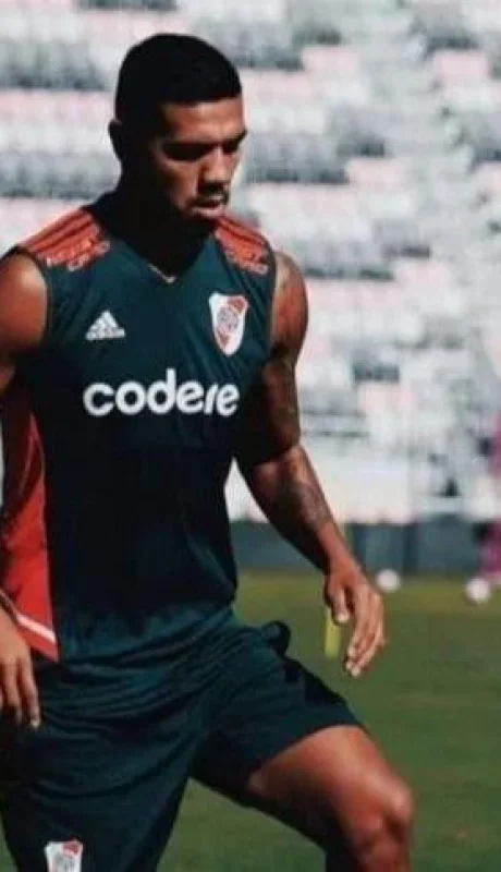 whatsapp-image-2023-02-21-at-21-30-15-jpeg.