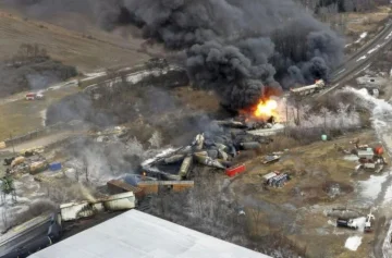 Un derrame tóxico pone en estado de emergencia a una aldea de Ohio