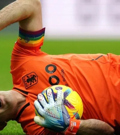 e5e3c753-9899-4e5c-868d-a0610d60106c-png.