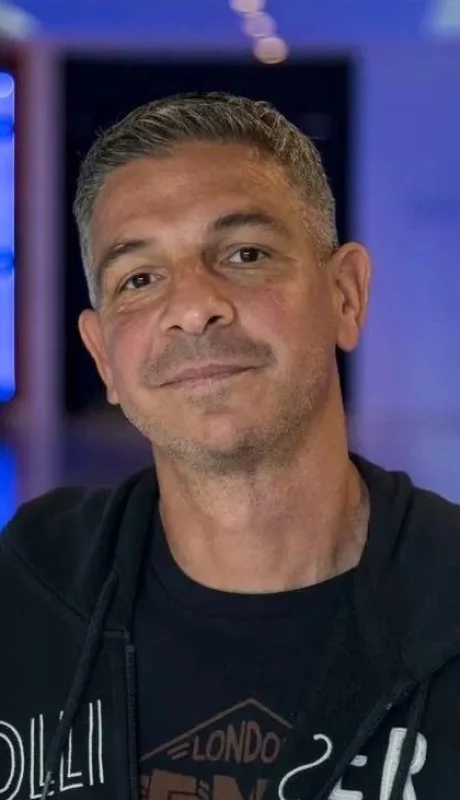 marcelo-corazza-png.