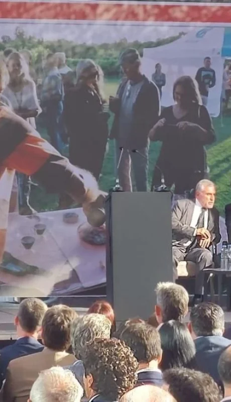 whatsapp-image-2023-03-04-at-09-44-01-jpeg.