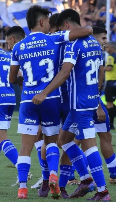 fqkqfkuwwai8xv--jpg.