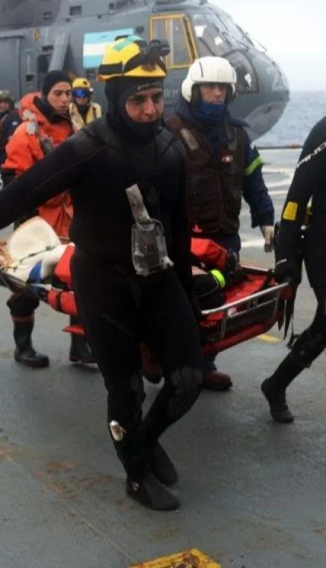 sar-angelescu-armada-argentina-10-1024x671-jpg.