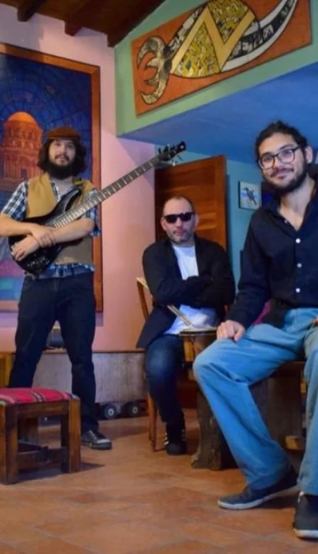 whatsapp-image-2023-03-20-at-15-13-01-jpeg.