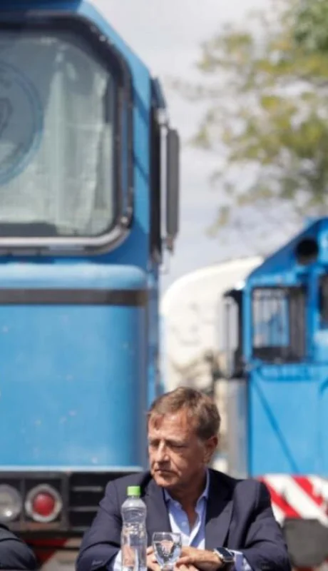 22-03-22-giuliano-fernandez-massa-tren-palmira-1-jpg.