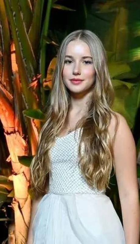 valeria-mazza-hija-look-borcegos-jpg.