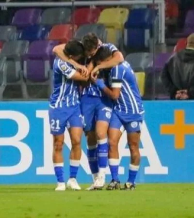 fuxmok8xgaaow0u-jpg.