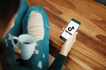 Abuso entre menores y retos virales, el peligro silencioso que avanza en las escuelas