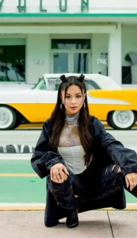 camila-sterling-jpg.