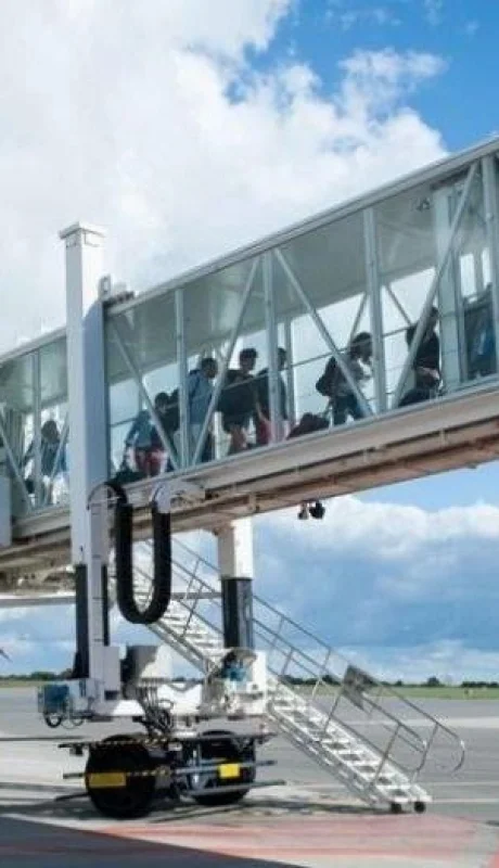 photo-emmanuel-schmitt-2813080-1000x526-jpg.