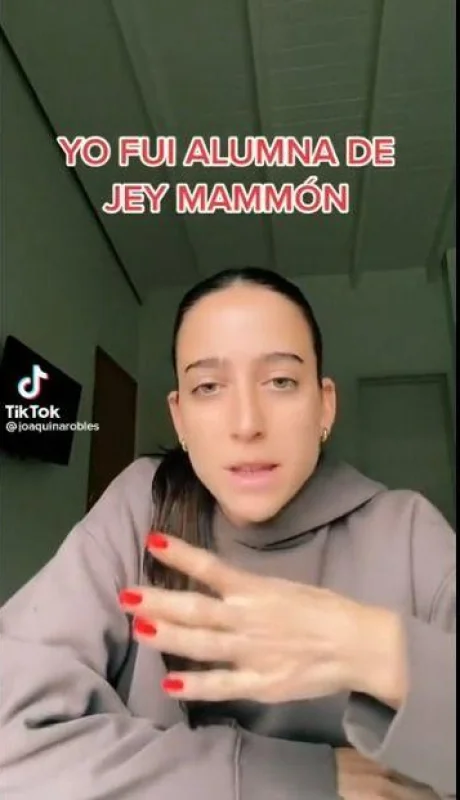 alumna-jey-mammon-testimonio-charla-entrevista-abuso-png.