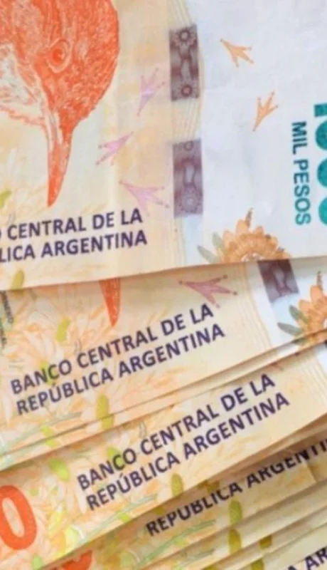 Especialistas proponen una suba de tasas para intentar desactivar la bomba cambiaria