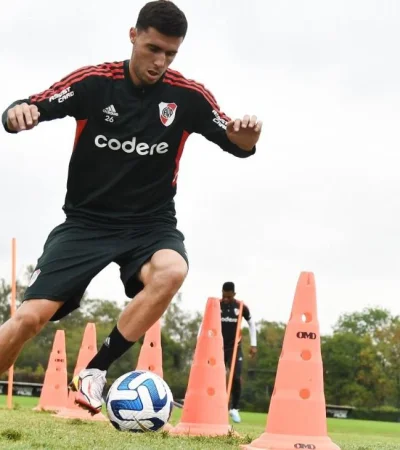 fszxz1wwibqaq-y-jpg.