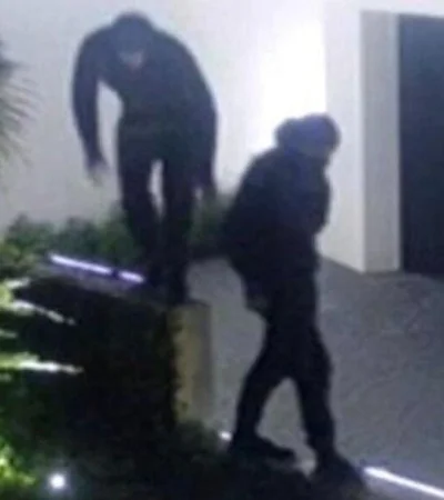 ladrones-messi-jpeg.