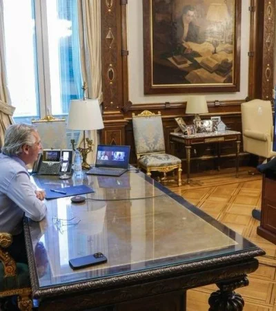 fuvvrhmx0aeoneh-jpg.