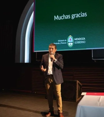 7ec5fd6e-afbb-46e3-922a-ede09f752f8c-jpg.