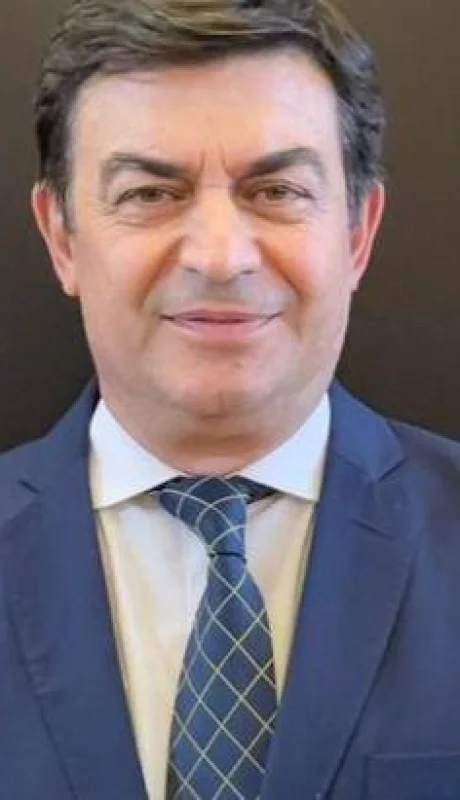 ftdnuz1x0aeozyg-jpg.