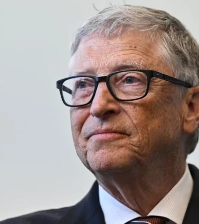 autos-ia-bill-gates-png.