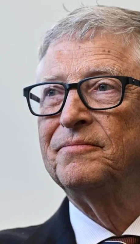 autos-ia-bill-gates-png.