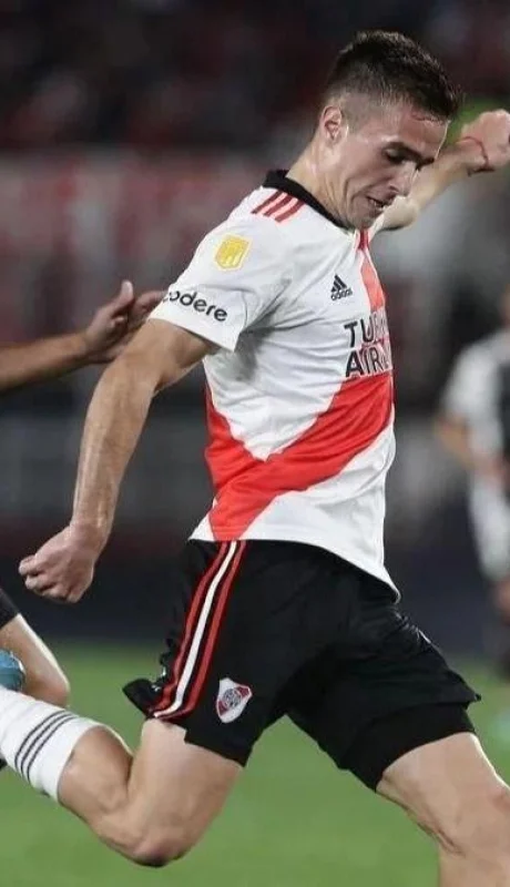 whatsapp-image-2023-05-17-at-19-47-07-jpeg.