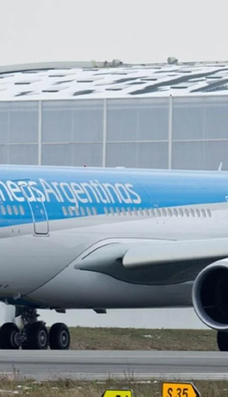 aerolineas-argentinas-a330-1-jpg.