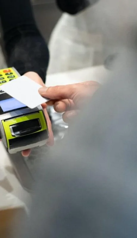 pexels-kampus-production-6684769-jpg.