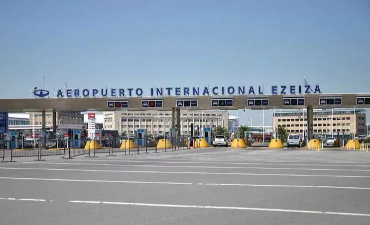aeropuerto-ezeiza-entrada-png.