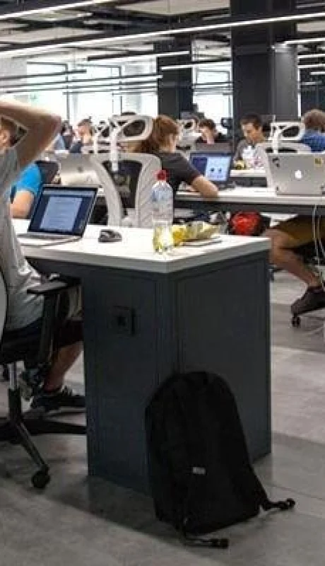 empresa-unsplash-jpg.